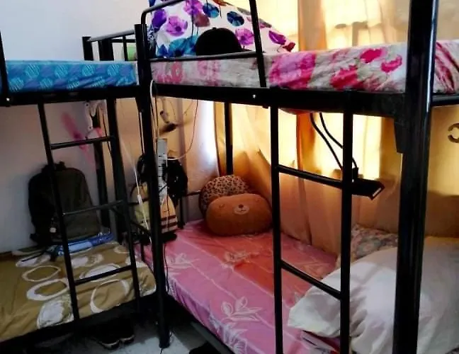 Happystay Philippines Hostel Manila
